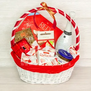 Подарочная корзина с шоколадом Коркунов, конфетами Mon Cheri, Red, Raffaello и джемом - №1467